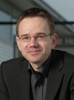 Profile picture for user Thorsten Quandt
